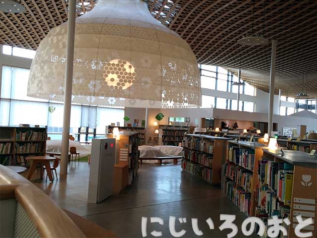 子どもと心地よく過ごせる図書館「みんなの森 メディアコスモス」に行ってきました！